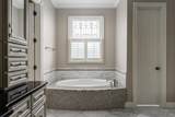 2701 Owl Hollow Rd - Photo 27