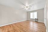 427 Country Club Ct - Photo 12