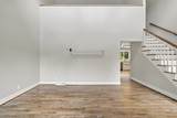 427 Country Club Ct - Photo 7