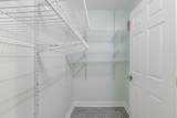 112 Saint Charles Pl - Photo 27