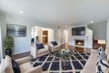 112 Saint Charles Pl - Photo 4