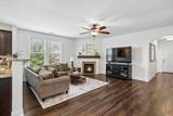2293 Dewey Dr - Photo 19