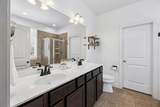 2293 Dewey Dr - Photo 33
