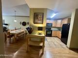 124 Plaza - Photo 10
