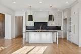 8876 Edgecomb Dr - Photo 17