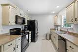 2411 Charleston Square - Photo 18