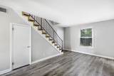 1012 Hickory Hill Ln - Photo 4