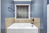 1172 Freedom Dr - Photo 18