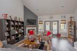 986 Meadow Walk Lane - Photo 15