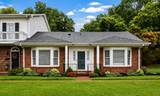 1137 Madison St - Photo 2