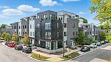 1402 Pillow St - Photo 2