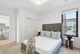 1402 Pillow St - Photo 16
