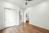 1402 Pillow St - Photo 21