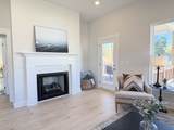 223 Settlers Way - Photo 11