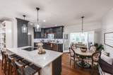 1048 Hillview Dr - Photo 11
