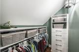 1048 Hillview Dr - Photo 38
