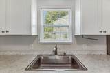 356 Beechcroft Rd - Photo 15