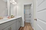 2808 Upton Circle - Photo 34