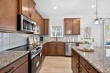 2814 Upton Circle - Photo 17