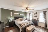 1026 Waters Edge Cir - Photo 31