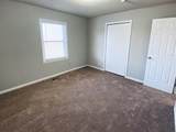 1515 Rogers Cir - Photo 2