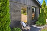609C Rosebank Ave - Photo 2