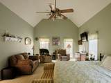 8005 Dry Creek Rd - Photo 19