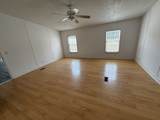 935 Pointe Ln - Photo 12