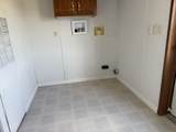 935 Pointe Ln - Photo 22