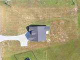 8184 Aedc Rd - Photo 2
