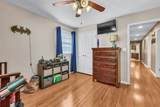 1311 Oak Hill Dr - Photo 17