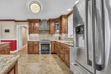 1311 Oak Hill Dr - Photo 7