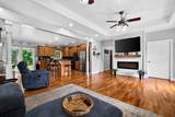 1095 Flat Rock Rd - Photo 14