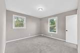 335 Hampshire Dr - Photo 15
