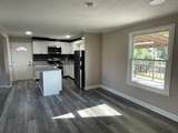 335 Hampshire Dr - Photo 5
