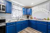 121 Walker St - Photo 13
