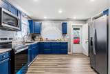 121 Walker St - Photo 15
