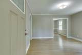 404 Green Acres Dr - Photo 4