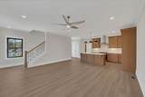 520 N Maple St - Photo 16