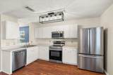 1011 Halifax Ln - Photo 13