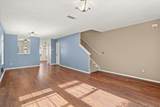 1011 Halifax Ln - Photo 9