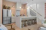 1037C Scovel St - Photo 15