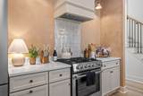 1037C Scovel St - Photo 17