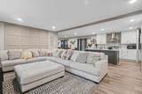 611 Crenshaw St - Photo 11