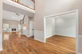 809 Vivians Way - Photo 11