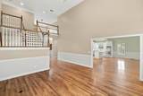 809 Vivians Way - Photo 21