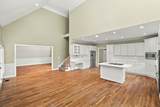 809 Vivians Way - Photo 25