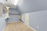 809 Vivians Way - Photo 39