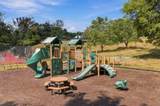 809 Vivians Way - Photo 84