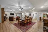 1421 Lawrence Ln - Photo 31